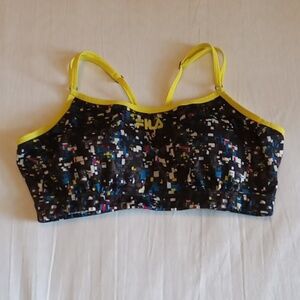 Fila performance sports bra in a sz. L